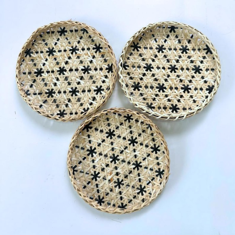 Bamboo Snowflake Flat Basket
