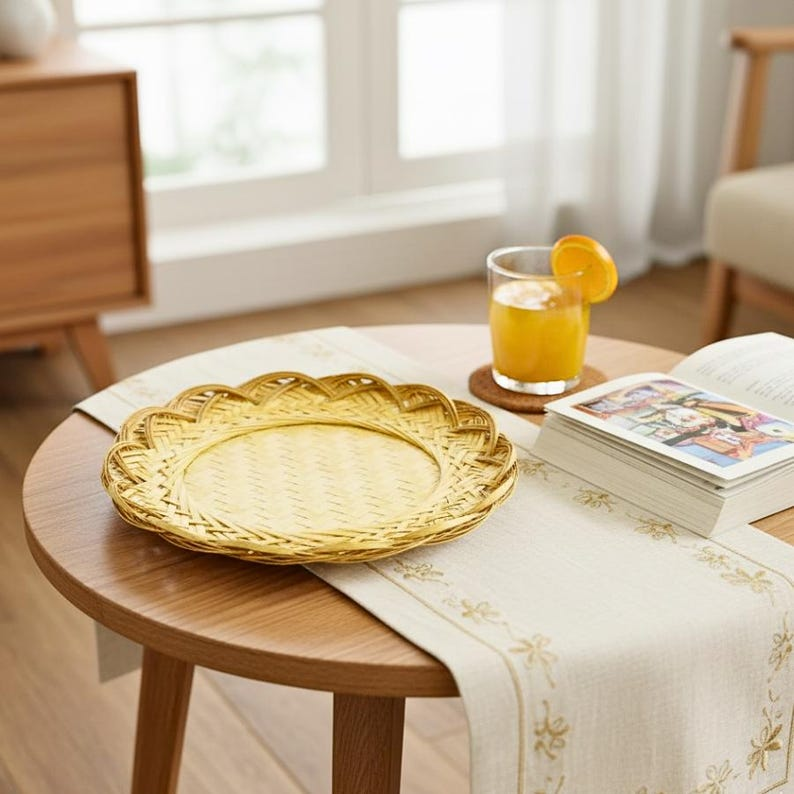 Flower Shape Bamboo Flat Basket